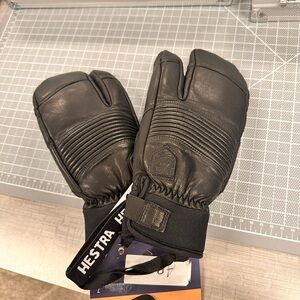 Hestra Black Leather Mittens